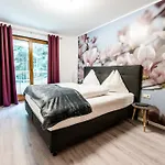 Flor Apartment *