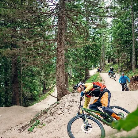 Flor Daire Wasserhofen