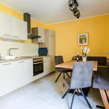 Flor Daire Wasserhofen