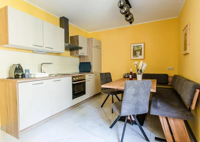 Flor דירה Wasserhofen